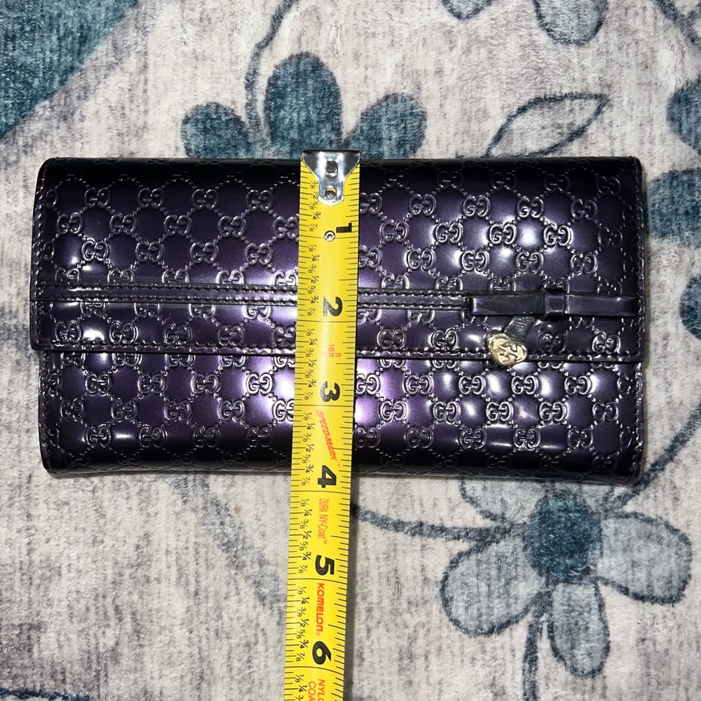 Gucci Shiny Microguccissima Leather Continental Wallet EUC normal wear - Picture 13 of 15
